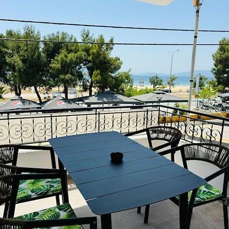 Seaviewapartment Ofrínion 외부 사진